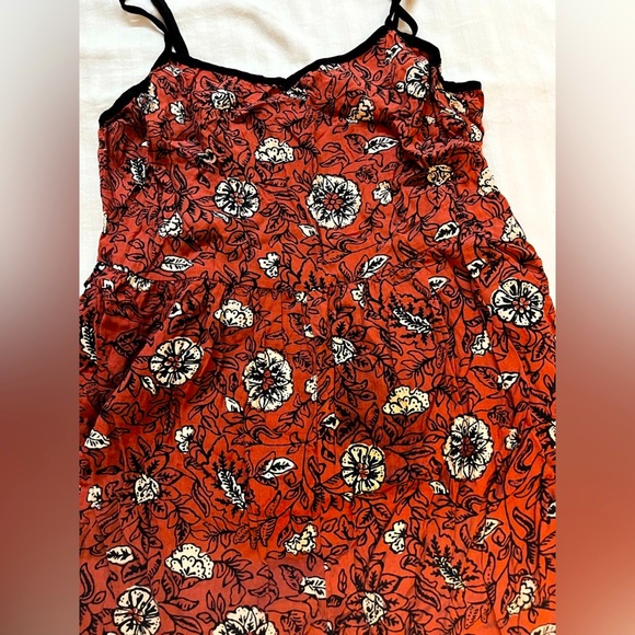 Forever 21 Shorts Jumpsuit - Picture 3 of 10